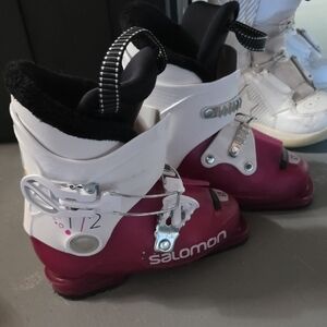 Salomon Youth Magenta and White Ski Boots